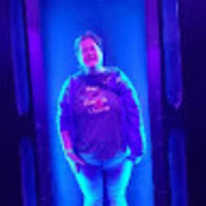 Meet your Posher, Lori-beth